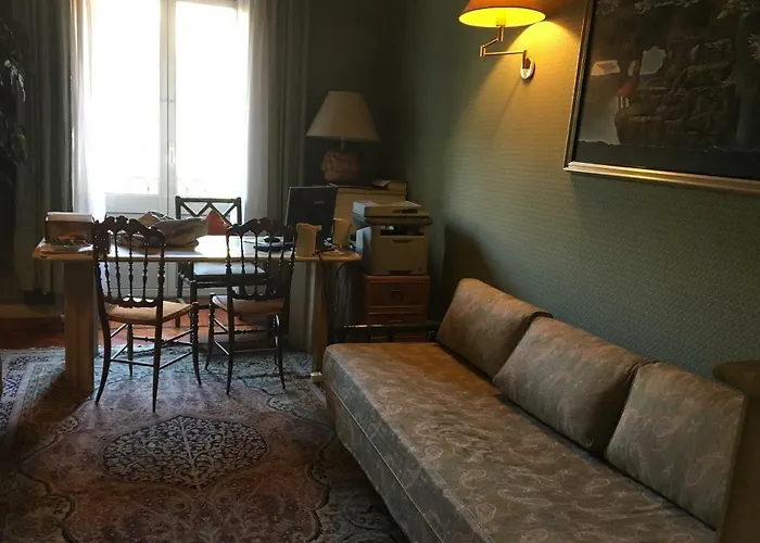 Elle House
